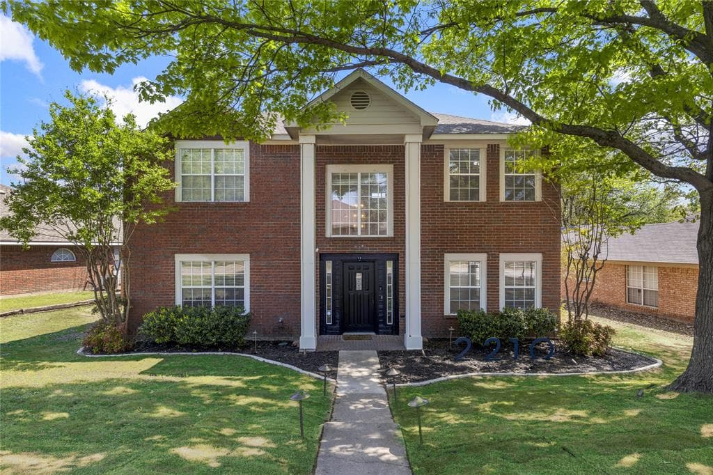 2210 Sword Dr