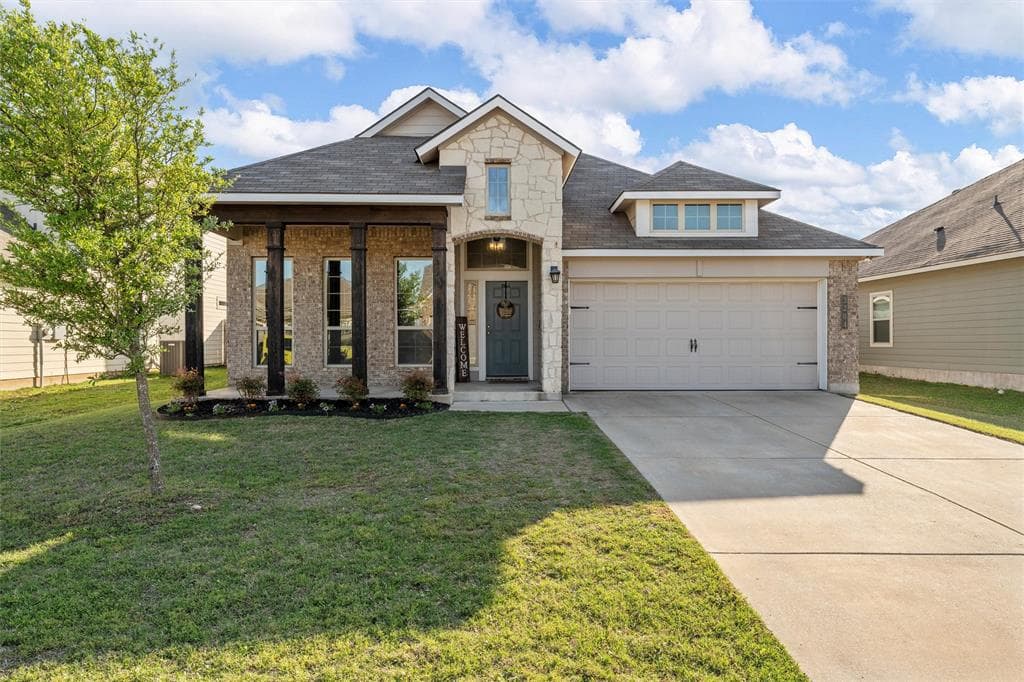 3204 Gilchrist Dr