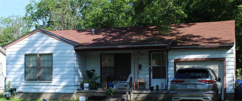 3809 Frederick Ave