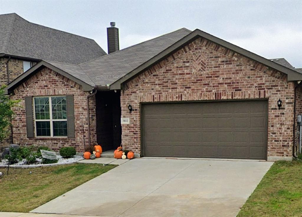 3812 Harbour Mist Trl