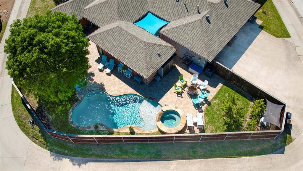1005 Wimbledon Ln