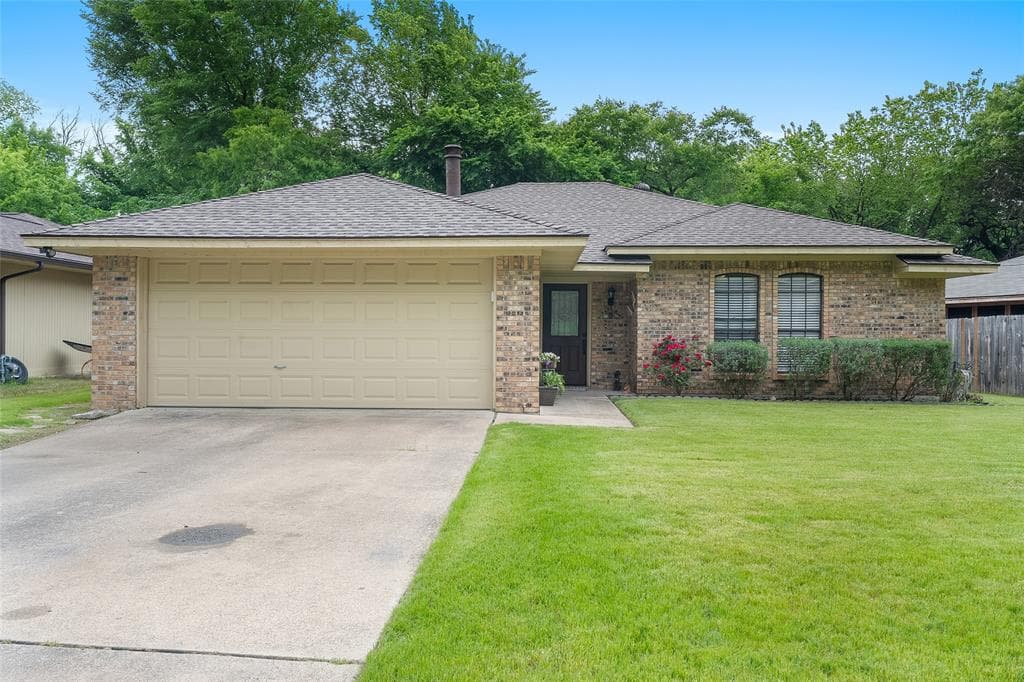 1510 Limetree Ln