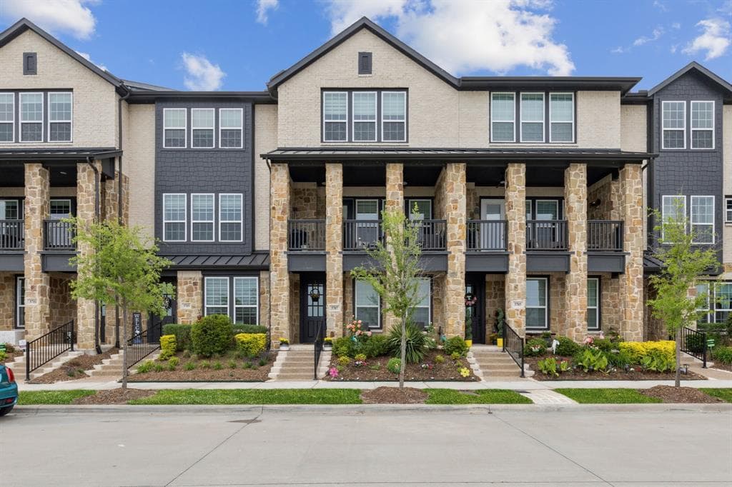 3707 Island Vista Dr