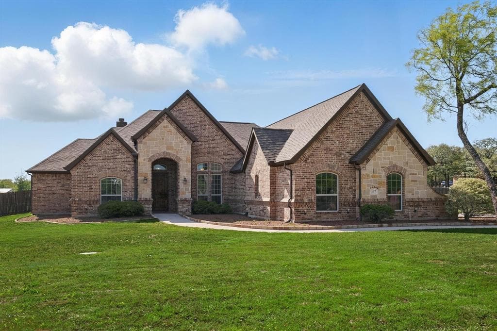 107 Rush Creek Trl