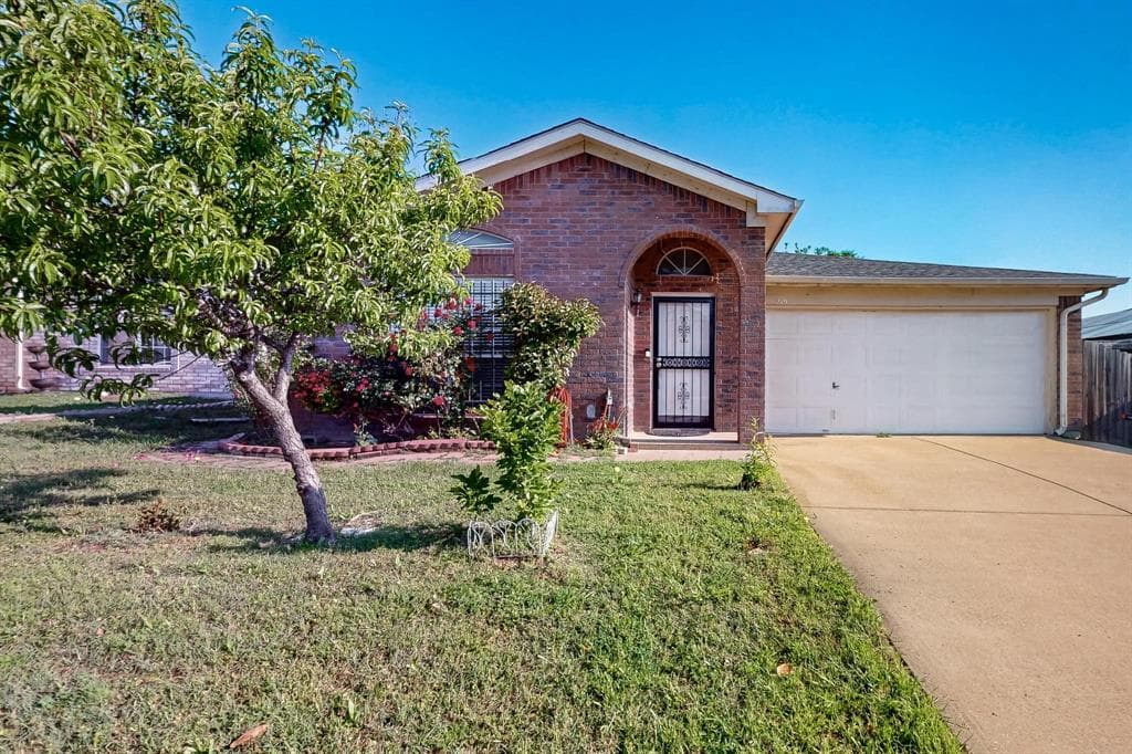 219 Faircrest Dr