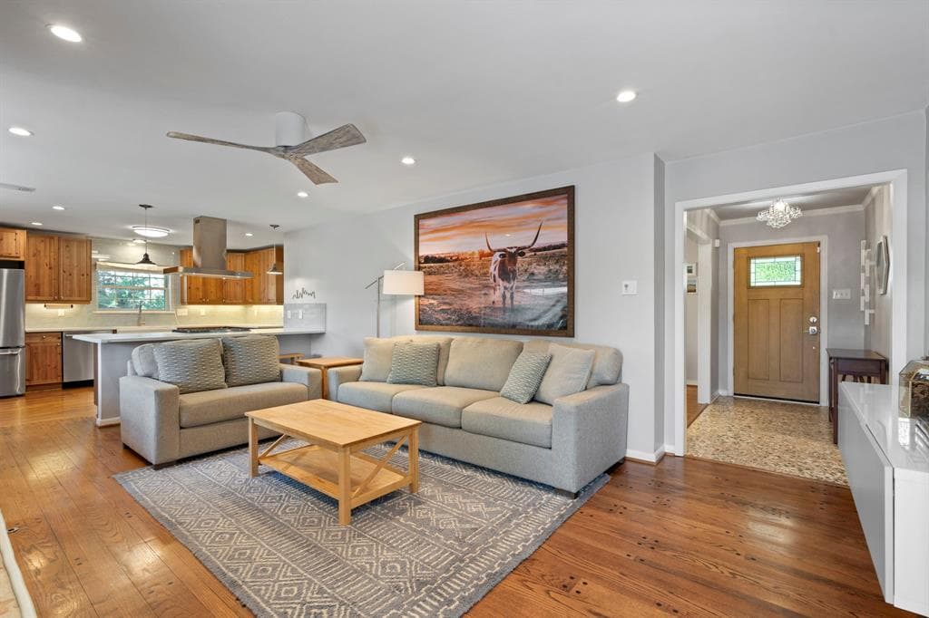 Gallery image 3