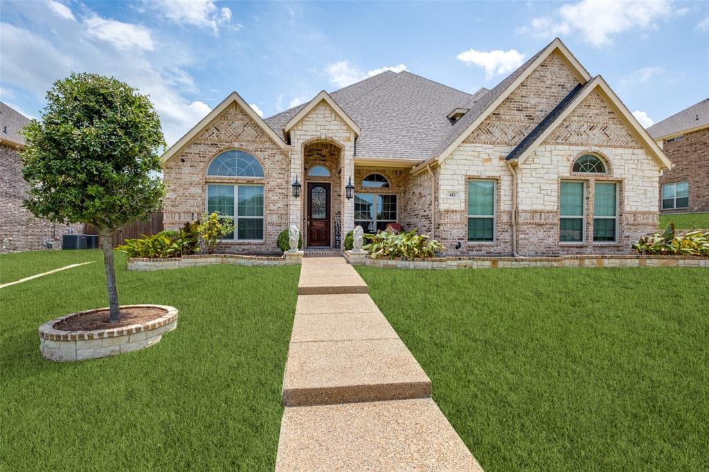 412 Parade Rd