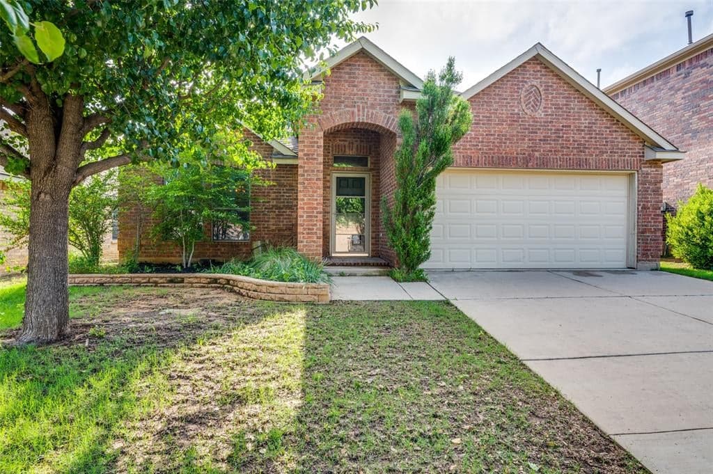 3320 Capetown Dr