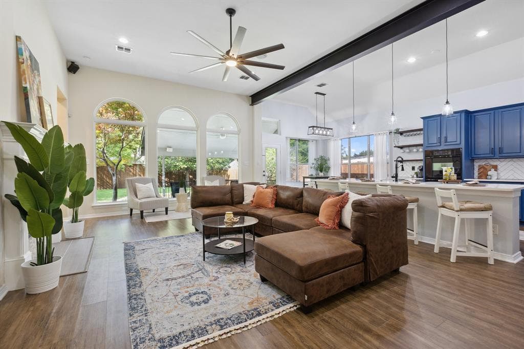 309 Sycamore Dr