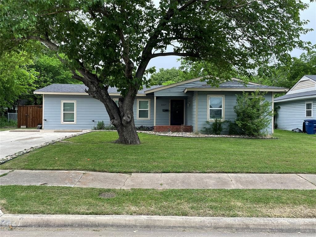 2827 Modree Ave