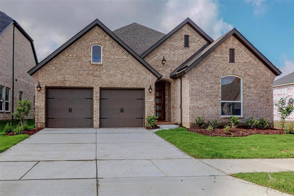 4271 Sandhills Ln