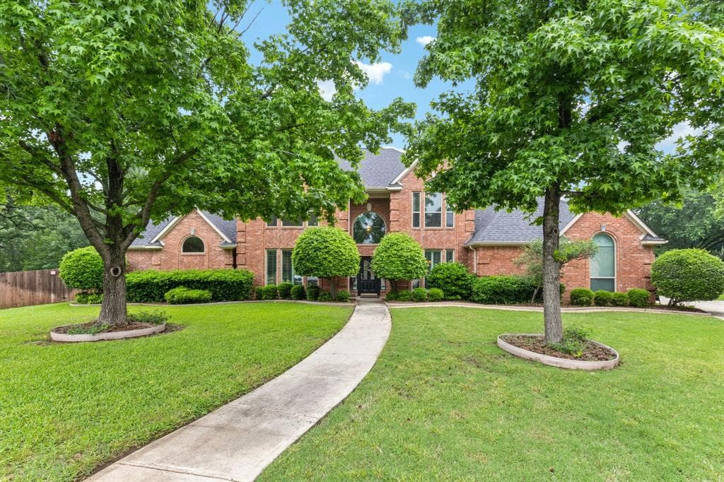 100 Woodglen Ct