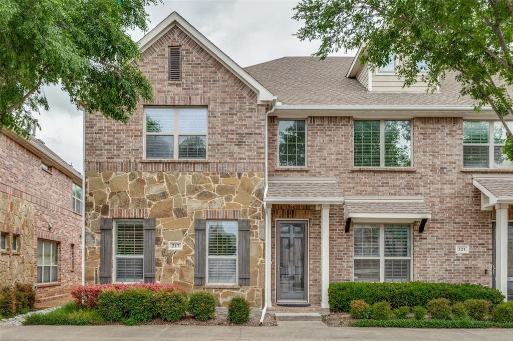 217 Brick Row Dr