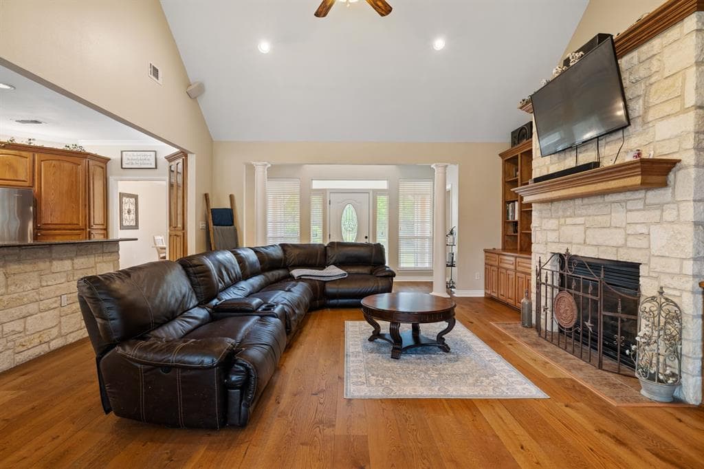 Gallery image 4