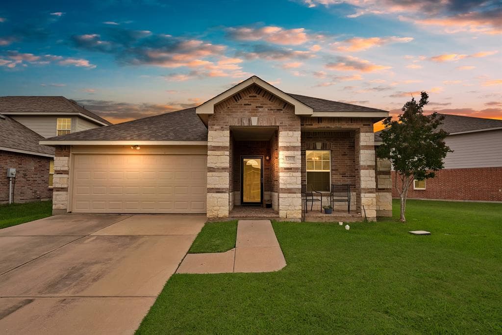 12621 Shady Cedar Dr