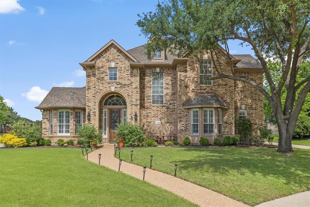 1209 Bel Air Dr