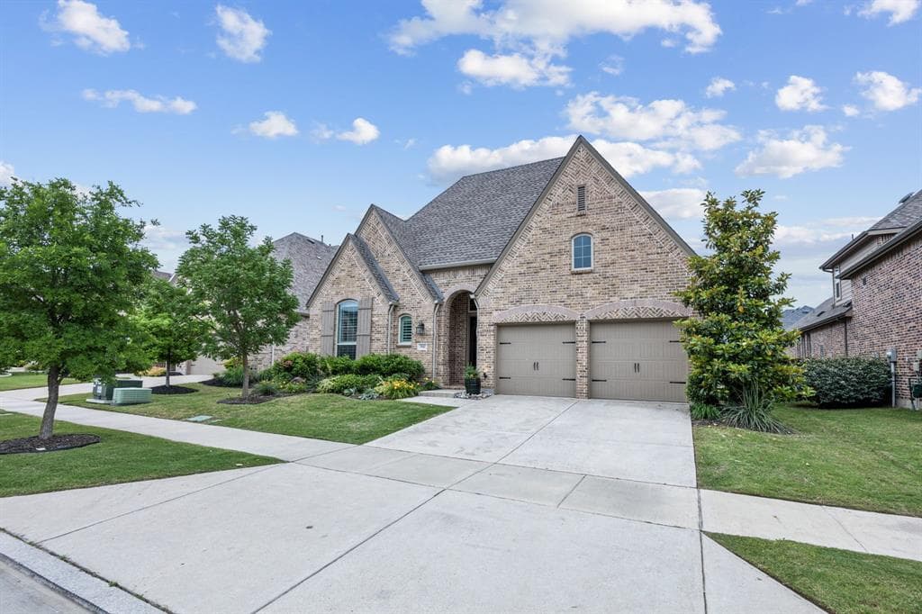 3941 Sweet Clover Dr
