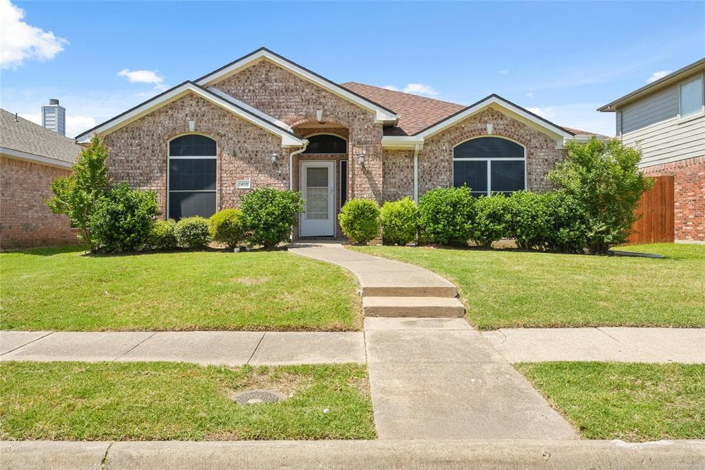 1419 Vanderbilt Ln