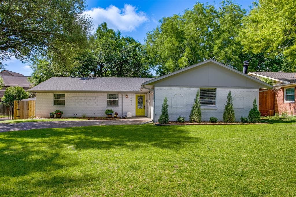 10678 Le Mans Dr