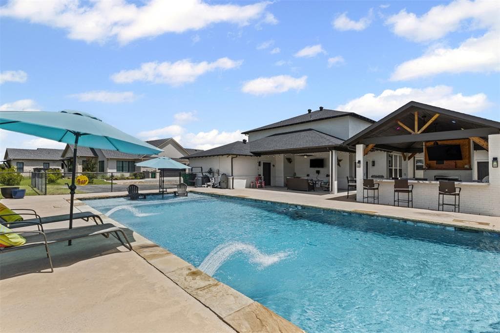 1013 Lady Amber Ct
