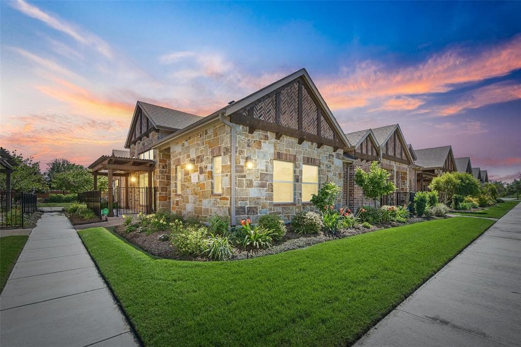 1111 Blue Bill Ln