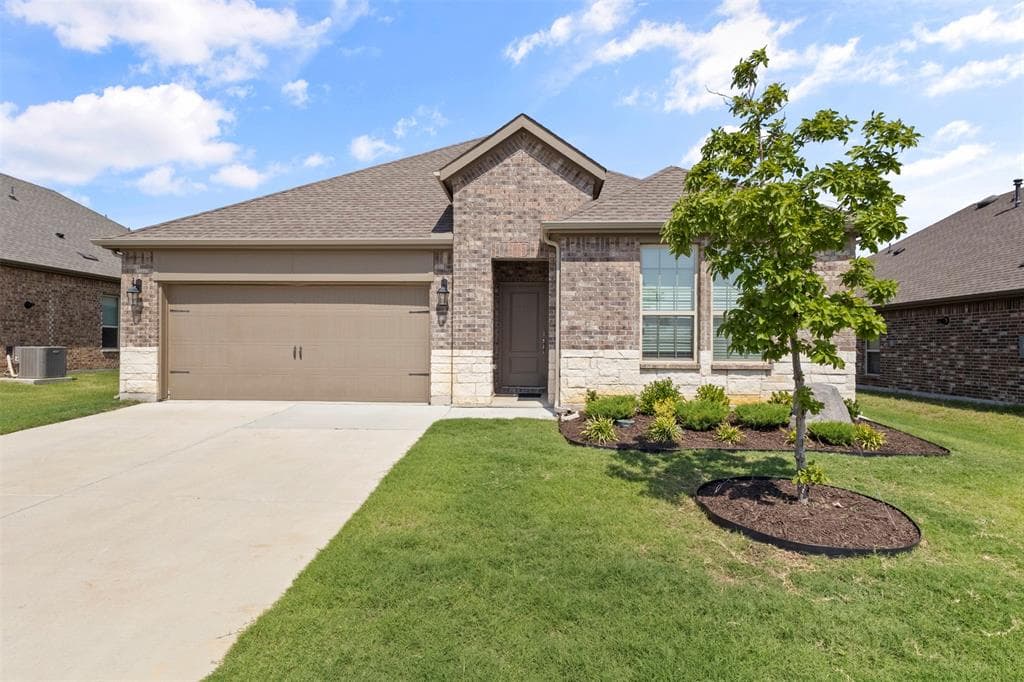 Main property image