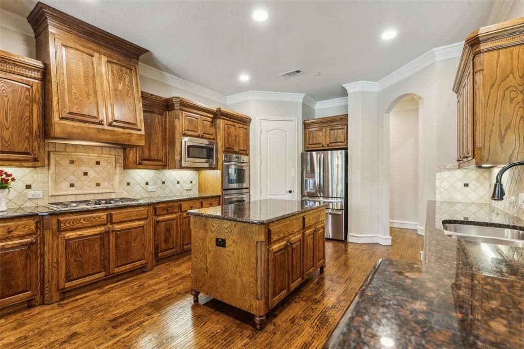 Gallery image 4