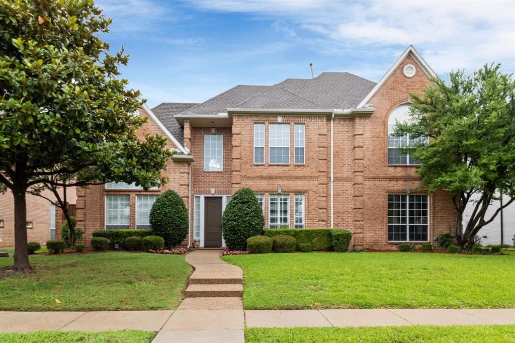 2313 Marblewood Dr