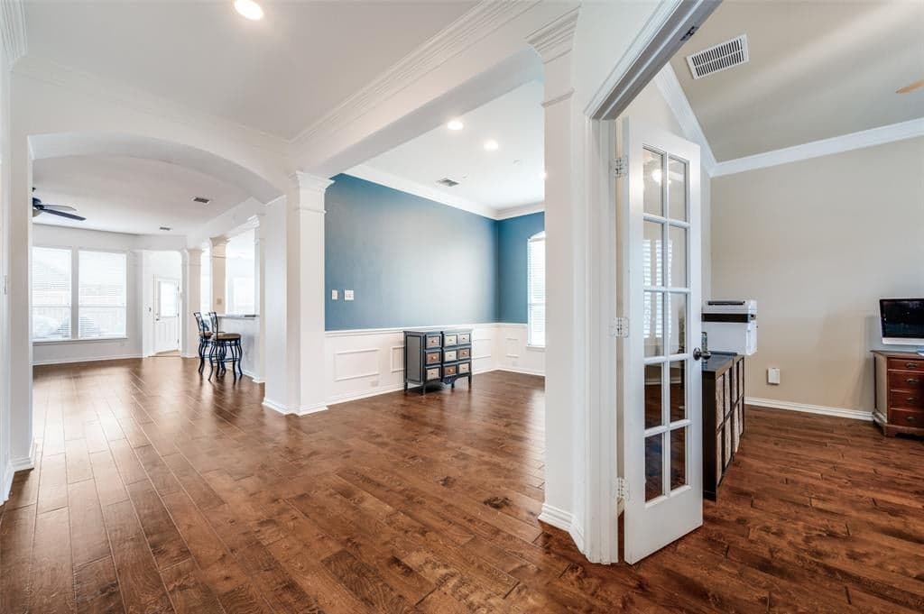 Gallery image 3