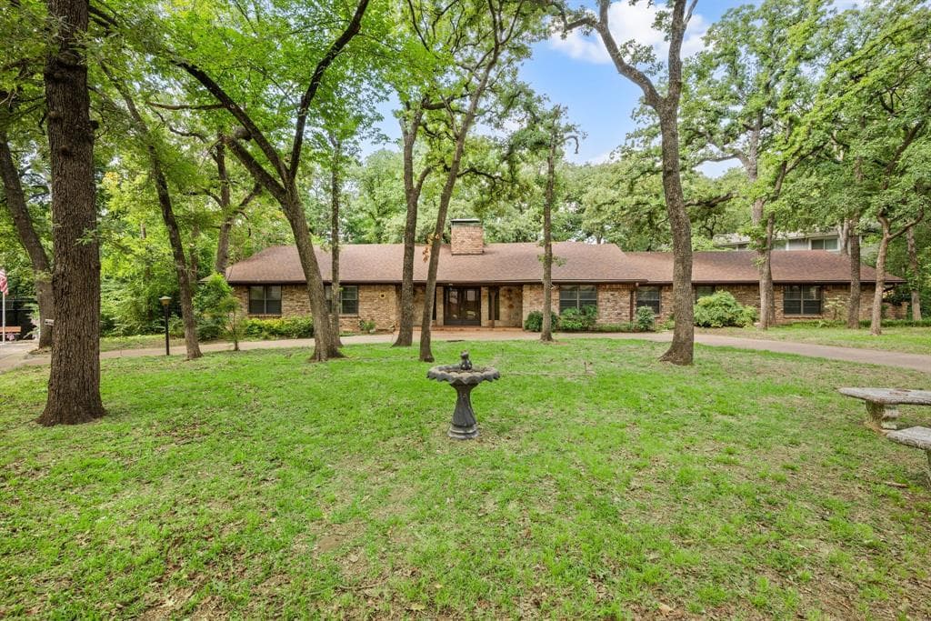 1502 Pebble Creek Dr