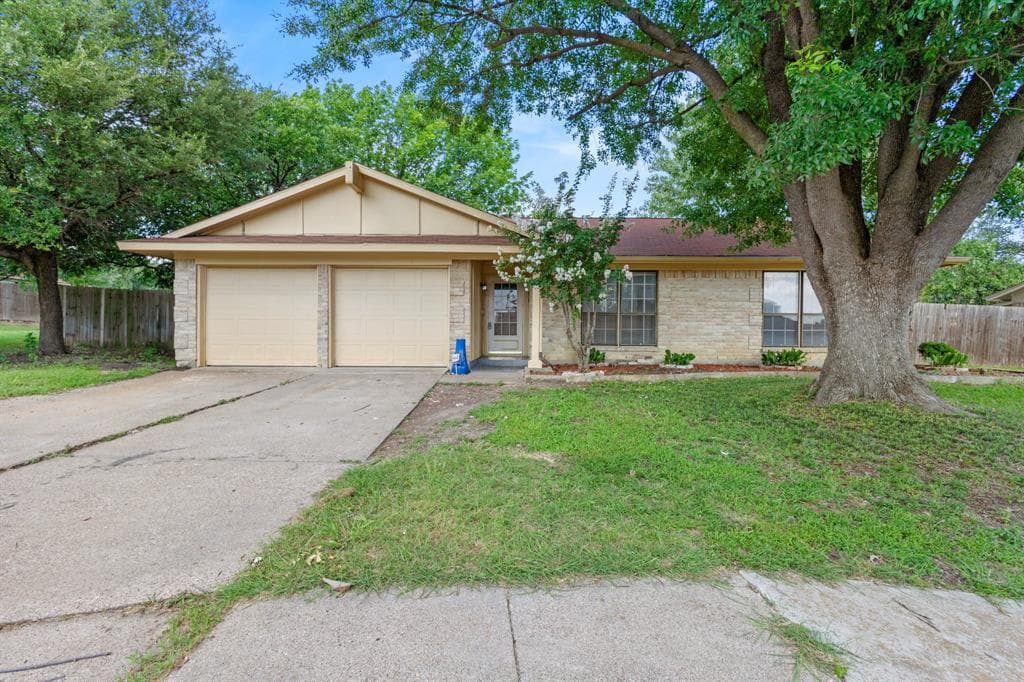 2508 Carriage Pl