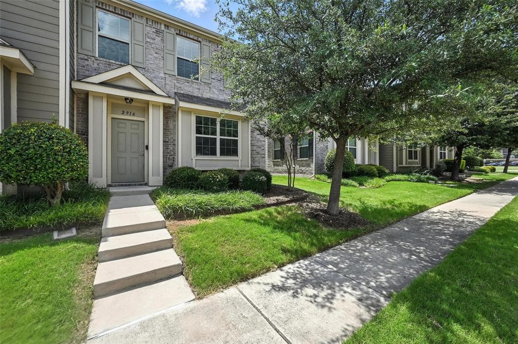 2916 Peyton Brook Dr