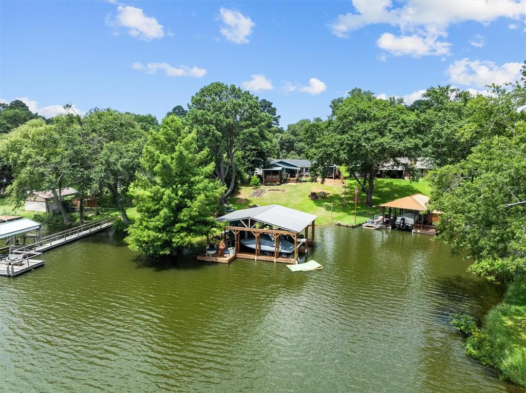 15781 Cedar Bay Dr