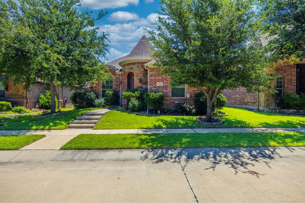 7428 Park Place Dr