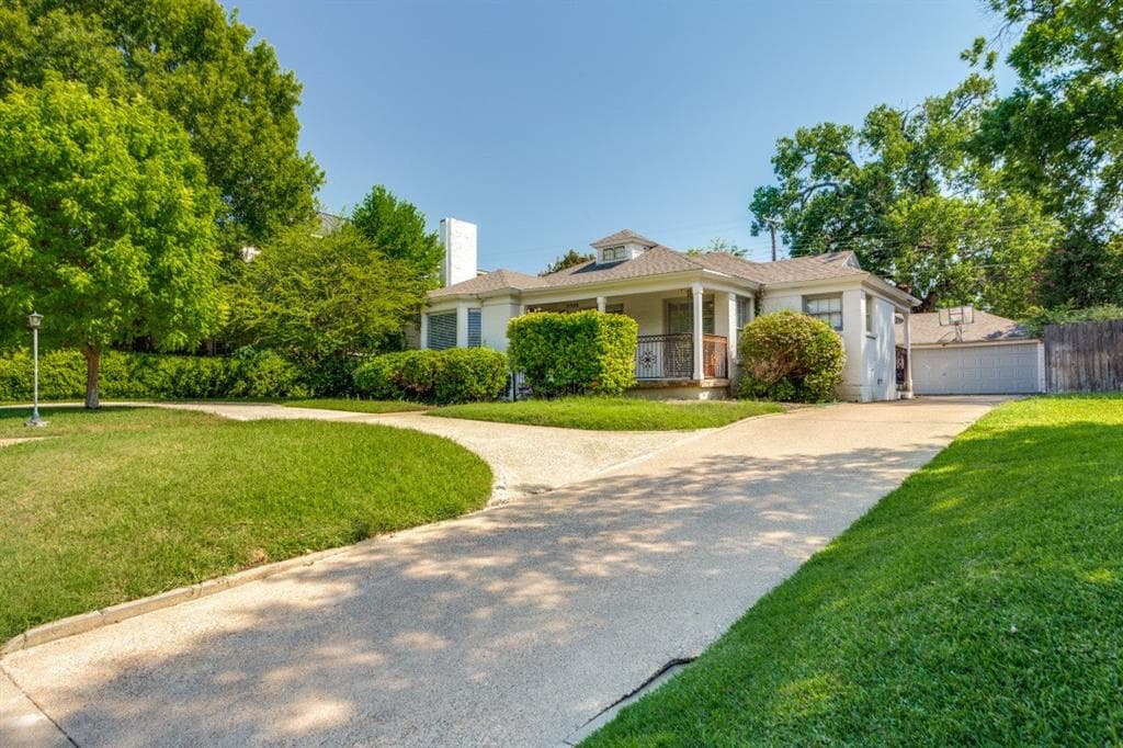 5709 El Campo Ave