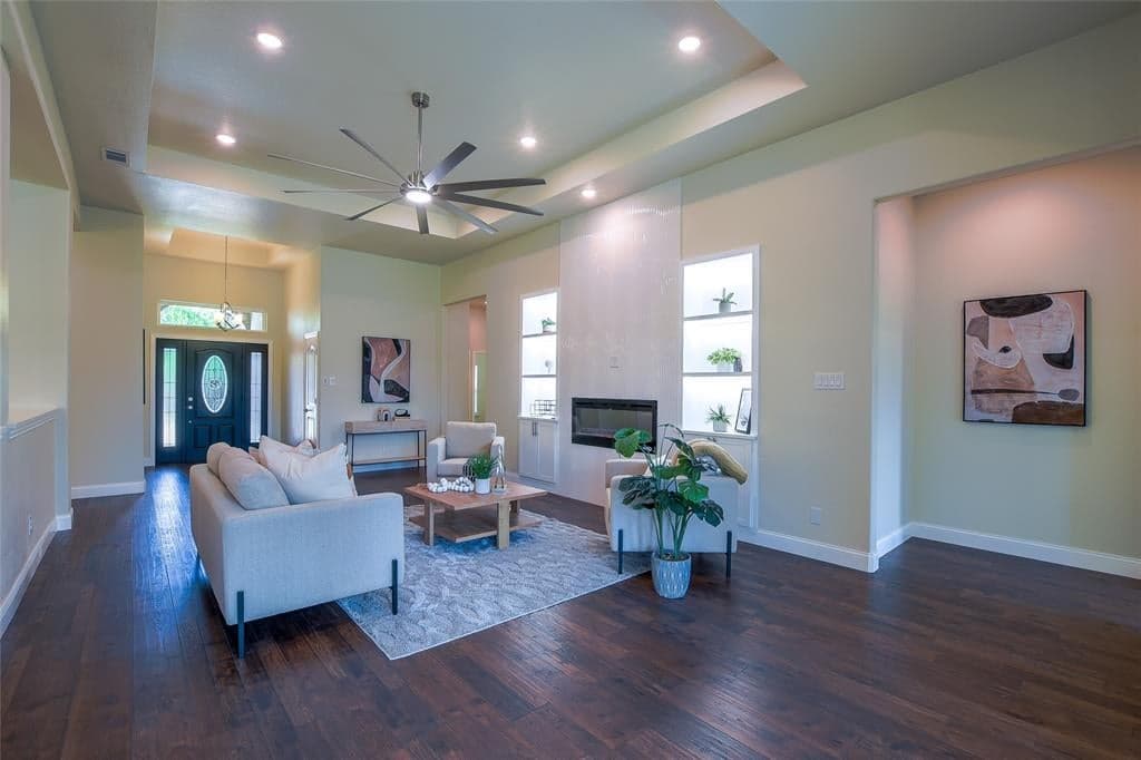 Gallery image 4
