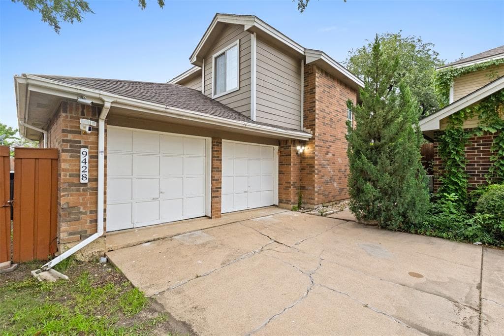 9428 Penny Ln