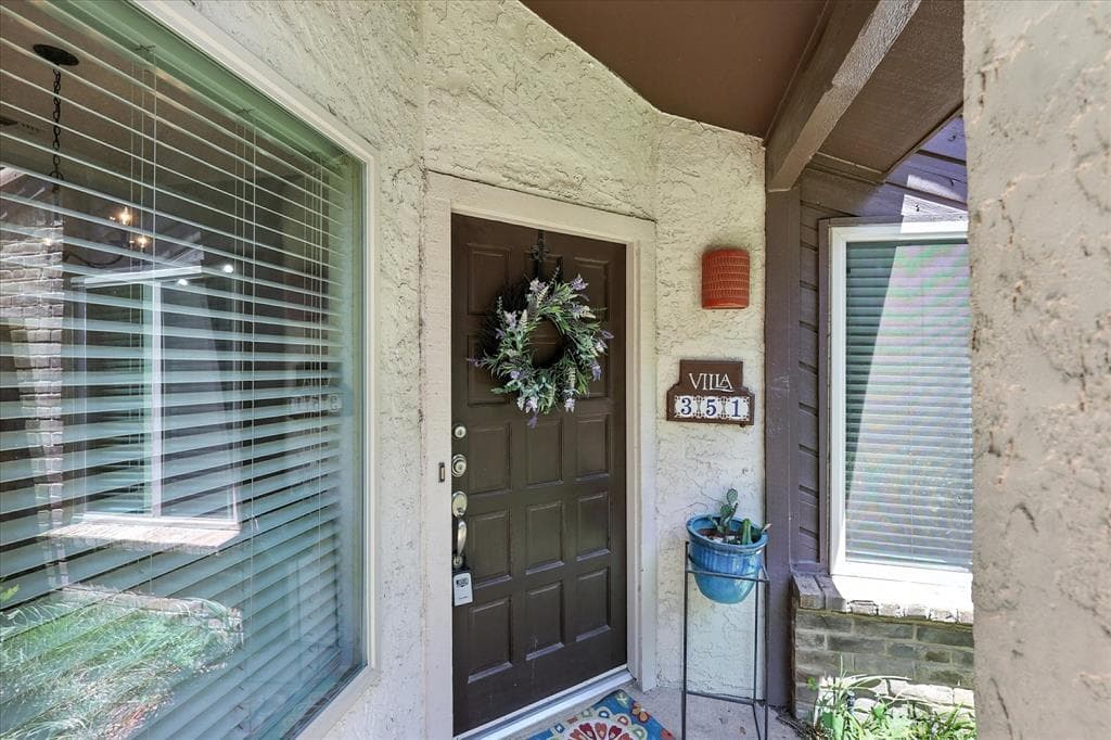 14151 Montfort Dr Apt 351