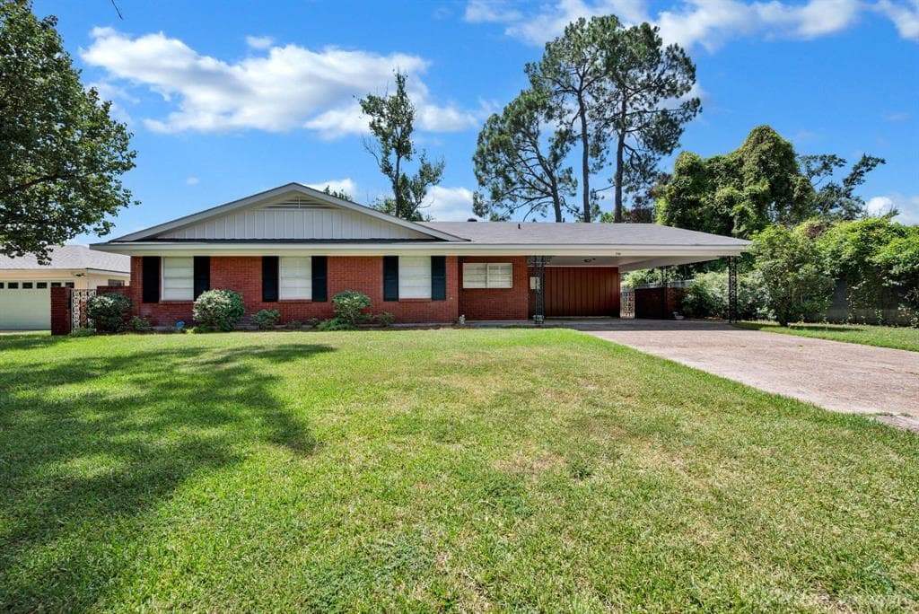 265 Symphony Ln