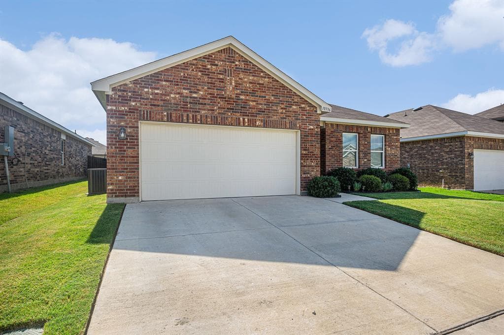 10336 Jameson Ln