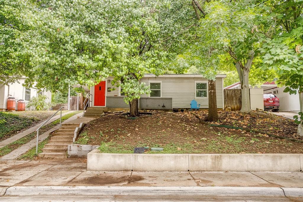 3808 Bryce Ave