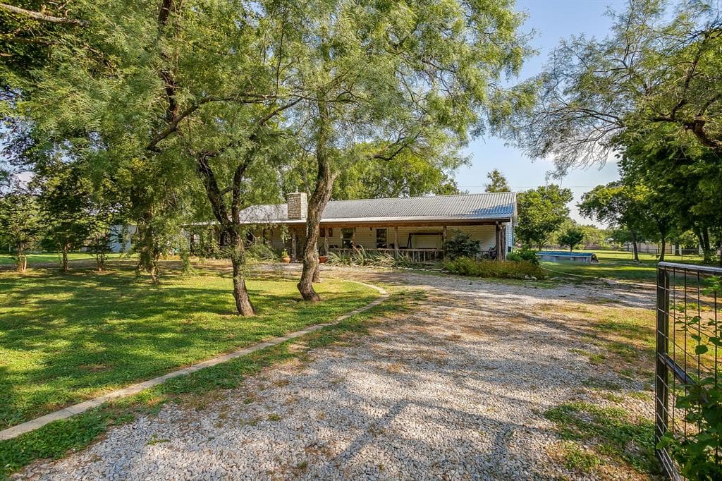 7603 Blanchard Way
