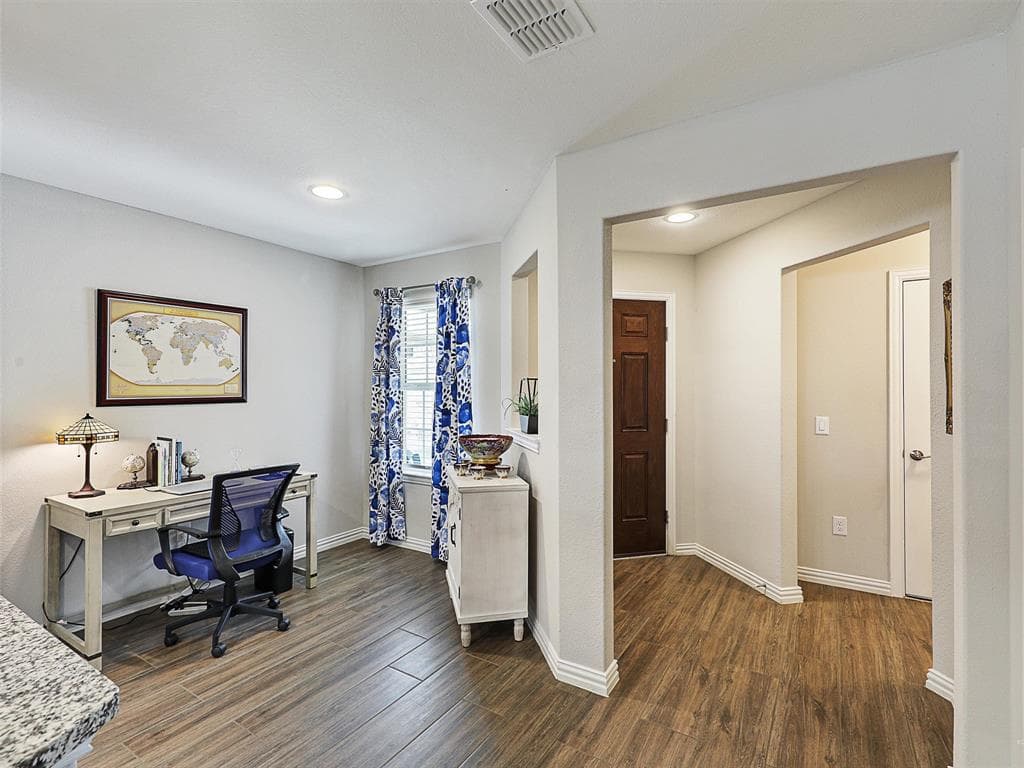 Gallery image 4