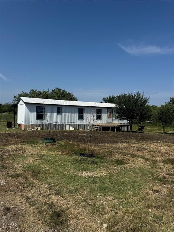 317 Private Road 2308