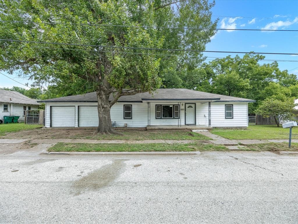 Main property image