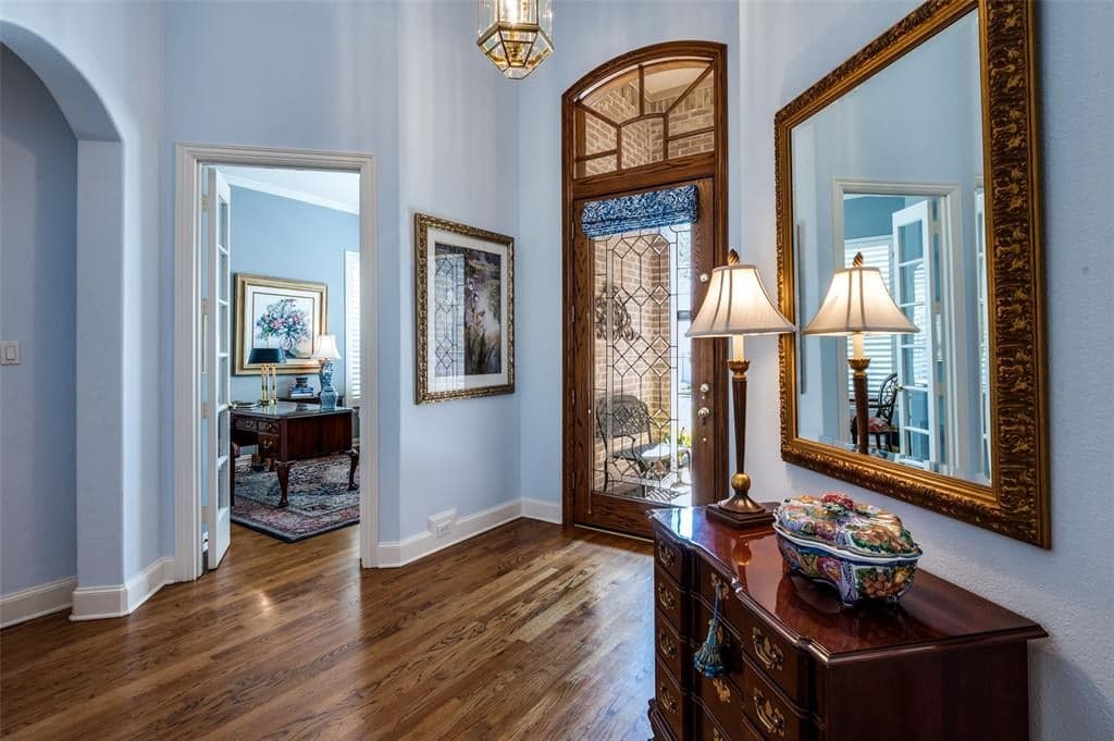 Gallery image 2