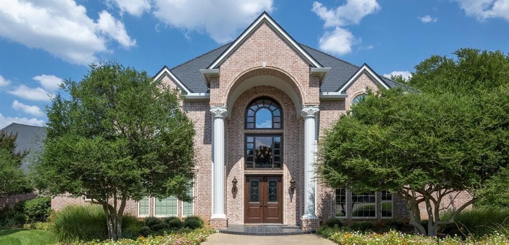 2303 Panorama Ct
