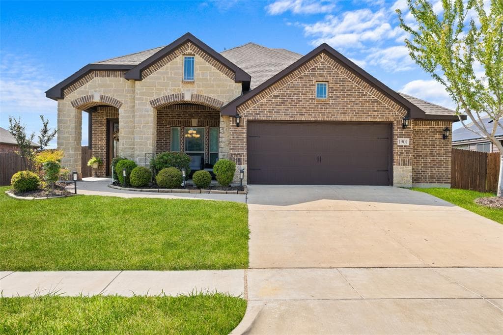 1901 Sunflower Dr