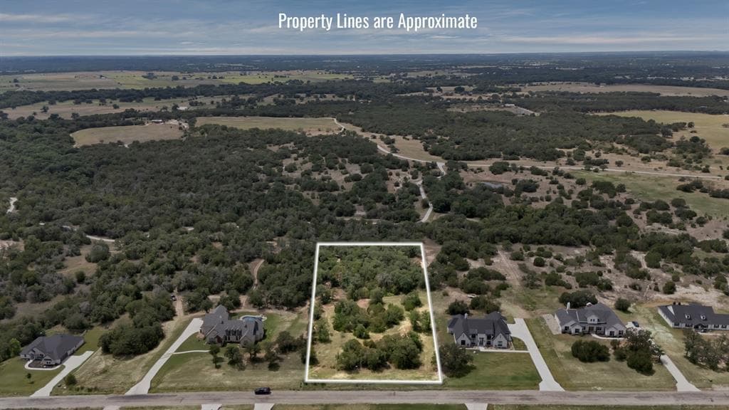 1220 Eagles Bluff Dr