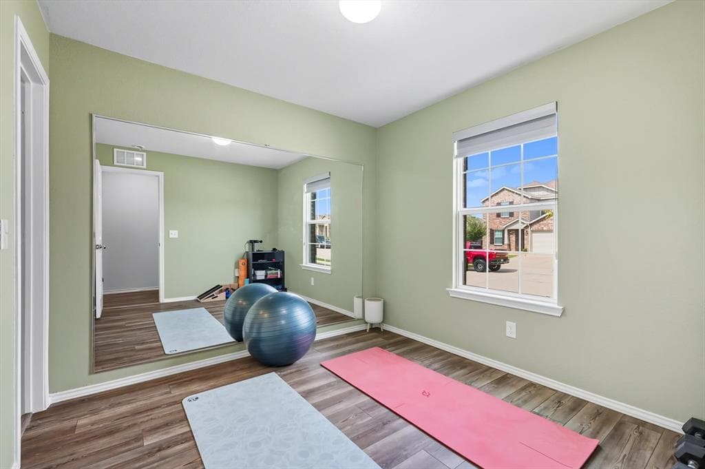 Gallery image 4